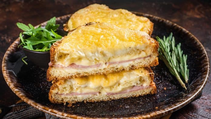 Comment cuire un croque-monsieur croustillant ?
