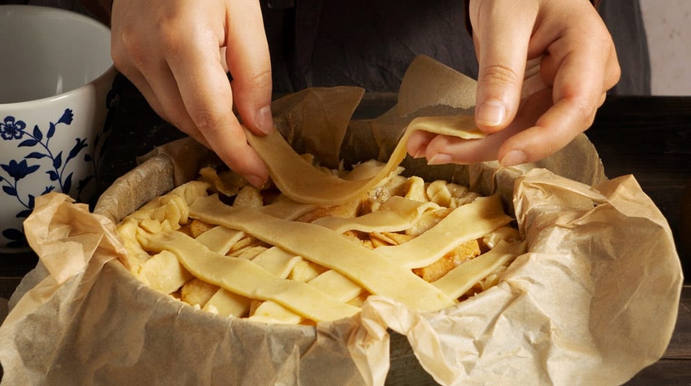 Préparation du tressage de la Linzer Torte