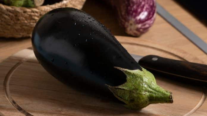 Temps de cuisson aubergine : réussir une chair fondante sans excès d’huile